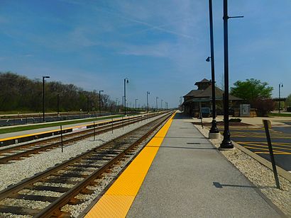 How to get to Orland Park 143rd Street Station with public transit - About the place