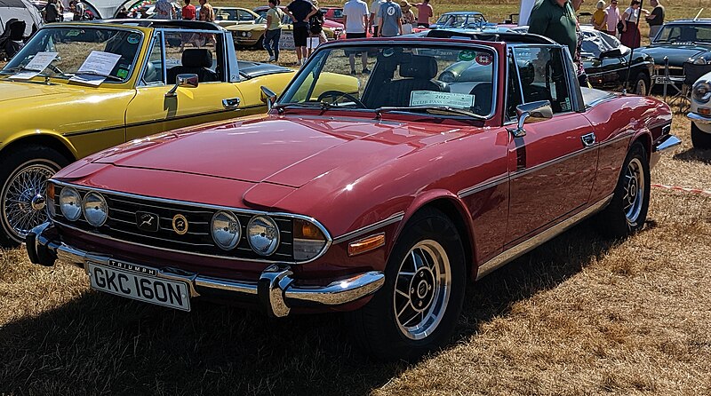 File:1975 Triumph Stag 1.jpg