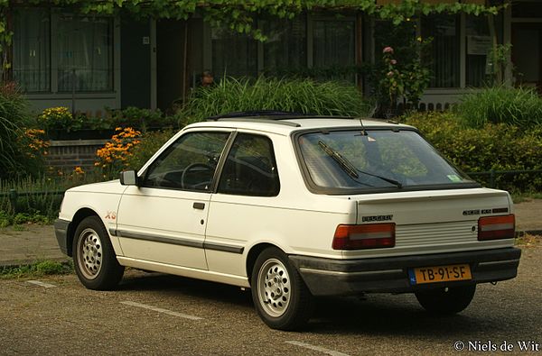 Peugeot 309 XS Injection (rear)