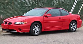 1997 Pontiac Grand Prix GT coupe, front left, 09-09-2023.jpg