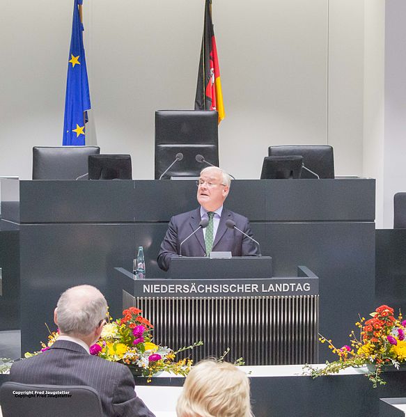 File:2016-10-28 Festival der Philosophie, Hannover Niedersächsischer Landtag Josef Früchtl (17).jpg