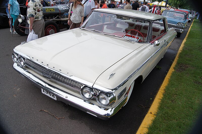 File:62 Mercury Monterey (9127509527).jpg