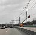 Bau des eHighway auf der A1 zwischen der Anschlussstelle Reinfeld und dem Autobahnkreuz Lübeck im März 2019