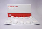 Čeština: Acecor, hromadně vyráběný léčivý přípravek, 1 tableta obsahuje 400 mg acebutololu. Výrobce SPA. English: Acecor, proprietary medicinal product, 1 tablet contains 400 mg of acebutolol. Manufacturer SPA.