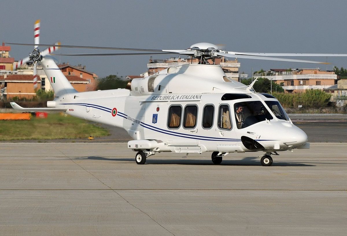 Фото agustawestland aw139