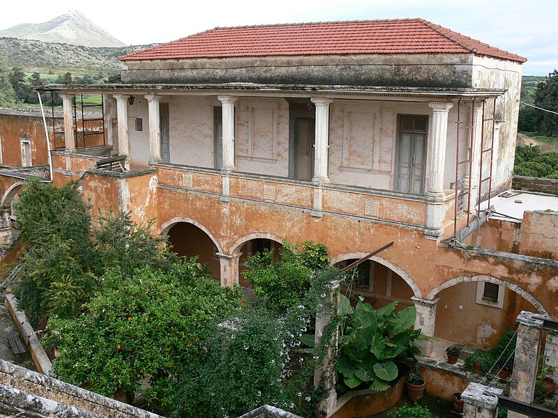 File:Agia Triada - Klosterhof - Loggia.jpg