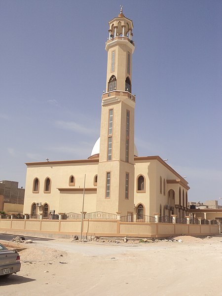 File:Al Madina al Monawara mosque, Benghazi.JPG