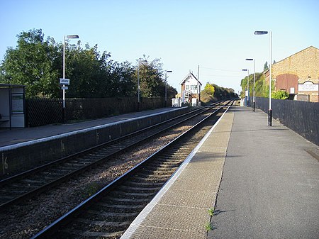 Ancaster Railway Station - geograph.org.uk - 1546804.jpg