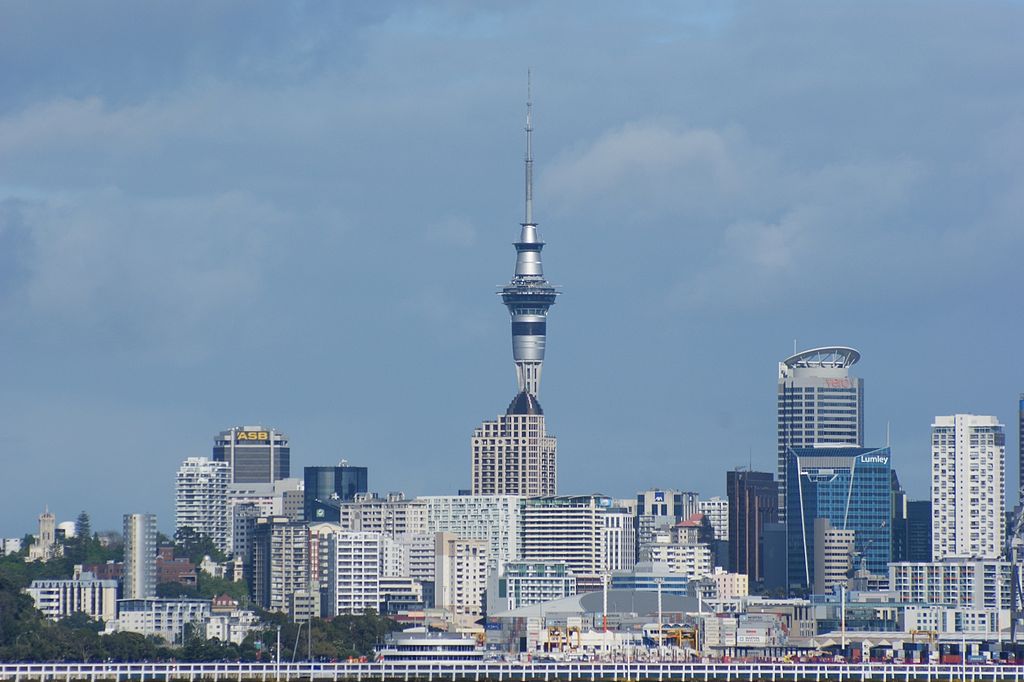 Auckland City Skyline - Flickr - 111 Emergency
