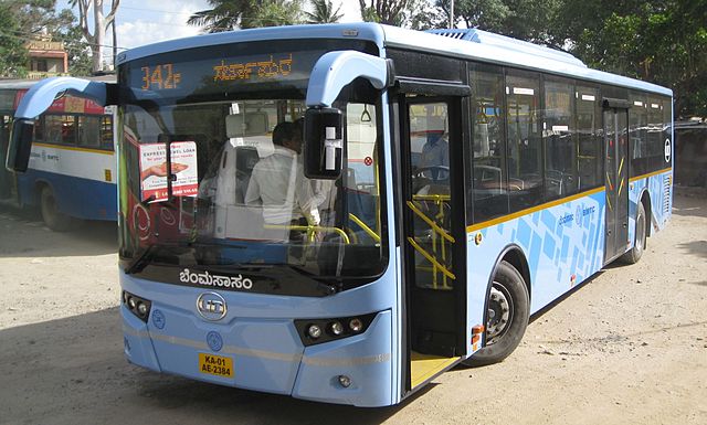 Volvo UD SLF on trials with BMTC (Srikanth Ramakrishnan/BESTpedia via Wikimedia Commons)