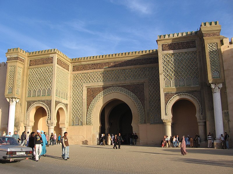  عشاق التاريخ والثقافة مدينة مكناس الغالية 800px-Bab_Mansour_Gate