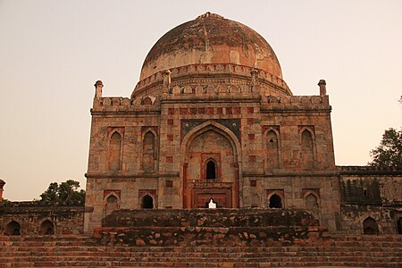 Bara Gumbad 2015