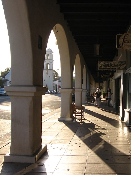 Image: Bars and cafés in Ojai, California (2) (cropped)