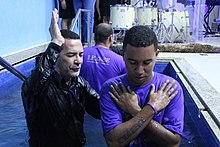 Believer's baptism of an adult by immersion at The Foursquare Church in Aracaju, Brazil, 2015 Batismo, Igreja do Evangelho Quadrangular, Aracaju.jpg