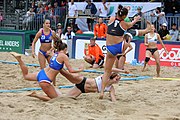 Deutsch: Beachhandball Europameisterschaften 2019 (Beach handball Euro); Tag 5: 6. Juli 2019 – Frauen, Halbfinale, Ungarn-Niederlande 2:0 (19:16, 15:12) English: Beach handball Euro; Day 5: 6 July 2019 – Semifinal Women – Hungary-Netherlands 2:0 (19:16, 15:12)