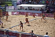 Deutsch: Beachhandball bei den Olympischen Jugendspielen 2018; Tag 4, 10. Oktober 2018; Mädchen, Vorrunde, Gruppe A - Ungarn-Chinese Taipei (Taiwan) 2:0 English: Beach handball at the 2018 Summer Youth Olympics at 10 October 2018 – Girls Preliminary Round Group A‎ – Hungary-Chinese Taipei 2:0