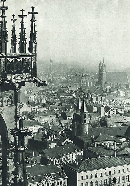 File:Blick vom Dom auf Magdeburg.jpg