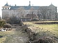 Čeština: Klášter Broumov, Klášterní zahrada. Stav před rekonstrukcí 5. března 2002.