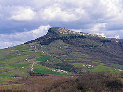 Cairano látképe