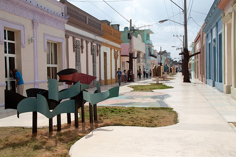 File:Calle General García - panoramio.jpg