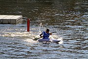 Deutsch: Kanusport bei den Olympischen Jugendspielen 2018; Tag 10, 16. Oktober 2018; Finale Jungen Einer-Kajak-Slalom: Lan Tominc (Slowenien, Gold) - Guan Changheng (China, Silber) - Tom Bouchardon (Frankreich, Bronze) English: Canoeing at the 2018 Summer Youth Olympics at 16 October 2018 – Boys' K1 slalom Gold Medal Race: Lan Tominc (Slovenia, gold) - Guan Changheng (China, silver) - Tom Bouchardon (France, bronze)