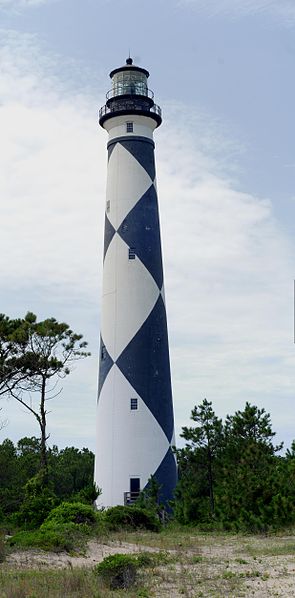 File:Cape Lookout Lighthouse - 2013-06 - 04.jpg