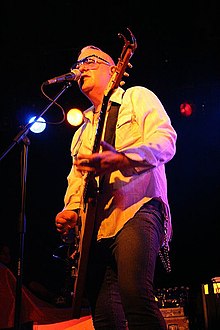 Dave Catching is featured on the first four Queens of the Stone Age albums, providing guitar, lap steel and keyboards. Catching1.jpg