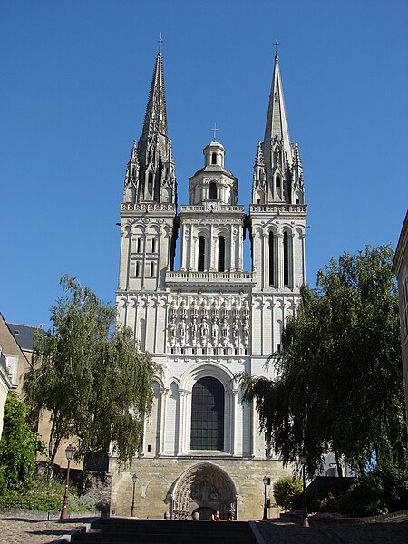 File:Cathédrale Saint-Maurice d'Angers, Angers, Pays de la Loire, France - panoramio - M.Strīķis.jpg