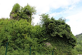 Châtillon-sur-Cluses - Rovine del castello-002.JPG