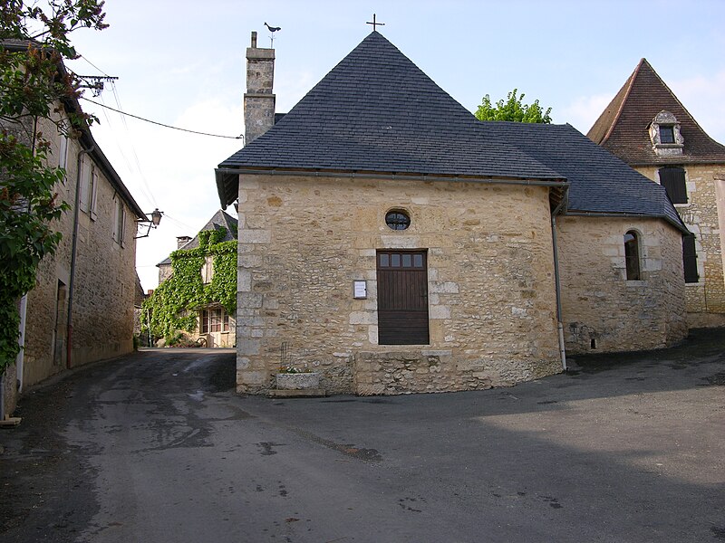 File:Chapelle Les Farges.JPG