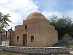 Koubbas, tombes et épitaphes, antérieures au VIIe siècle de l'Hégire, des cimetières d'El-Hatabiya, d'El-Balawiya et de Jenah el-Akder