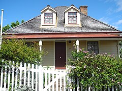 Colonial Cottage Müzesi.JPG