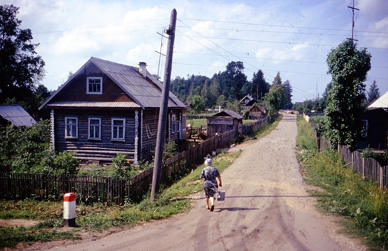 File:Countryside Village 1975 Soviet Union.jpg