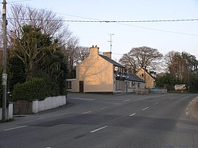 Cross roads in Ballygarvan (geograph 2871273).jpg