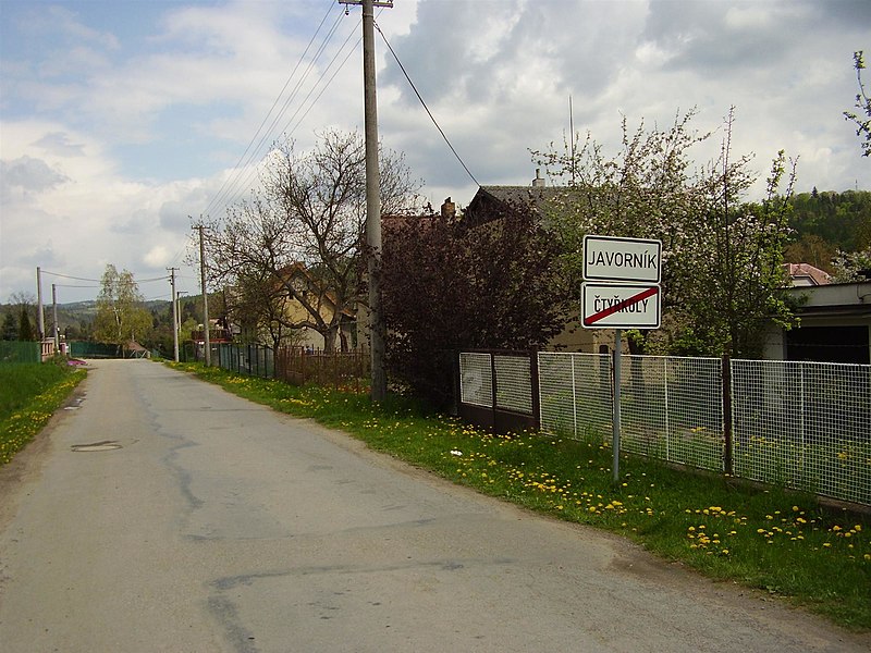 File:Ctyrkoly-Javornik.jpg