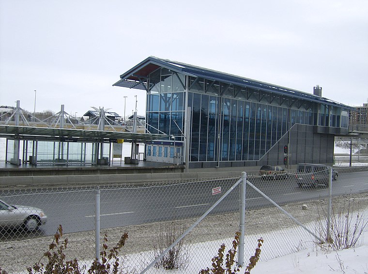 Dalhousie station
