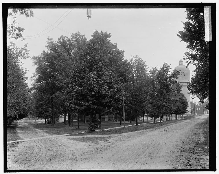 File:Detroit Publishing Company - Ypsilanti Water Tower from Forest.jpg