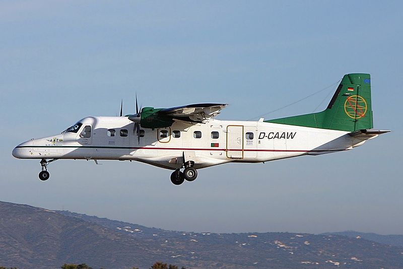 File:Dornier Do-228-202, Advance Aviation JP5894190.jpg