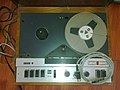 File:Revox recorder ex Radio 1 (31591414217).jpg - Wikimedia Commons