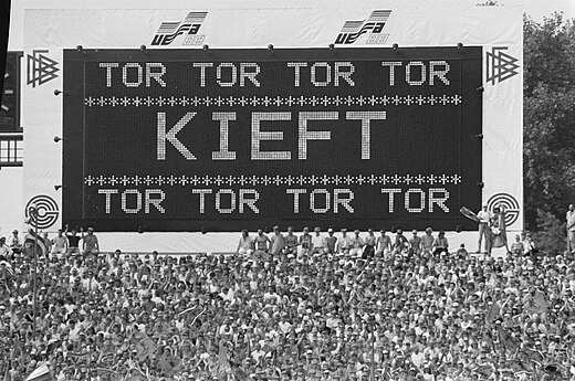 Scorebord met de goal van Kieft tijdens Nederland-Ierland op het EK 1988.