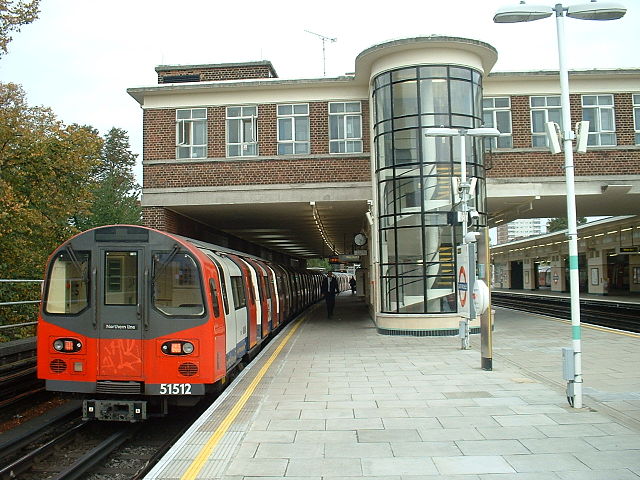 A London Underground train at East Finchley station, designed by Charles Holden, in 2007