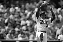 Fernando Valenzuela - Wikipedia