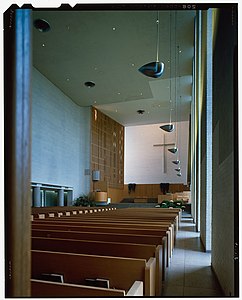 First Christian Church, intérieur