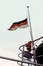 Flagge auf Halbmast für SSS Pamir - September 1957