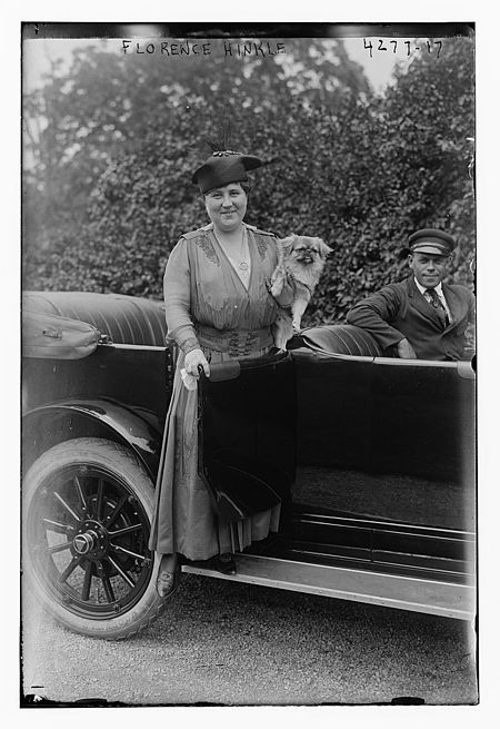 Florence Hinkle (1885-1933) in 1917.jpg