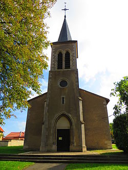 Fossieux l'église Sainte-Marguerite.JPG