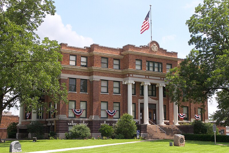 File:Freestone County Courthouse, Fairfield, TX 2010.jpg