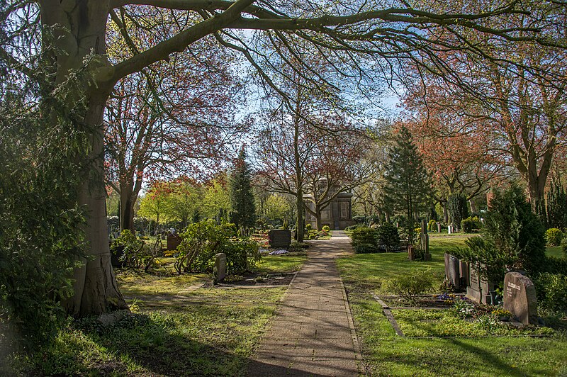 File:Friedhof-lehe-23 hg.jpg