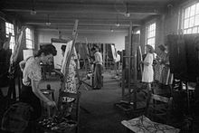 Goldsmiths College students at the University of Nottingham in 1944 From the Services To Schoolmastering- Re-training at Goldsmith's College, London University, Nottingham, England, 1944 D22754.jpg