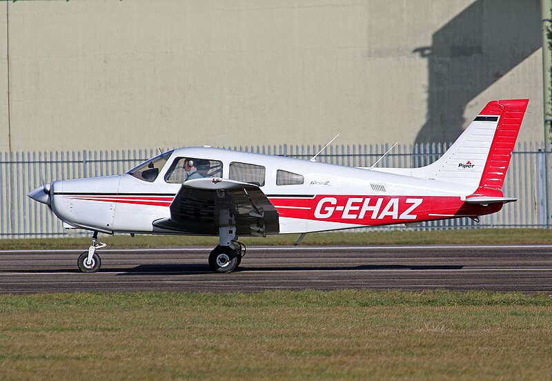 File:G-EHAZ (16415861909).jpg